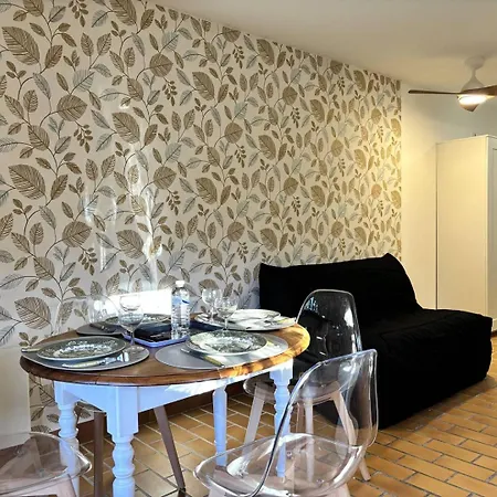 Hye352-gt15 - Giens Beau 2 Pieces Avec Jardinet 4 Pers Piscine * Ιέρ